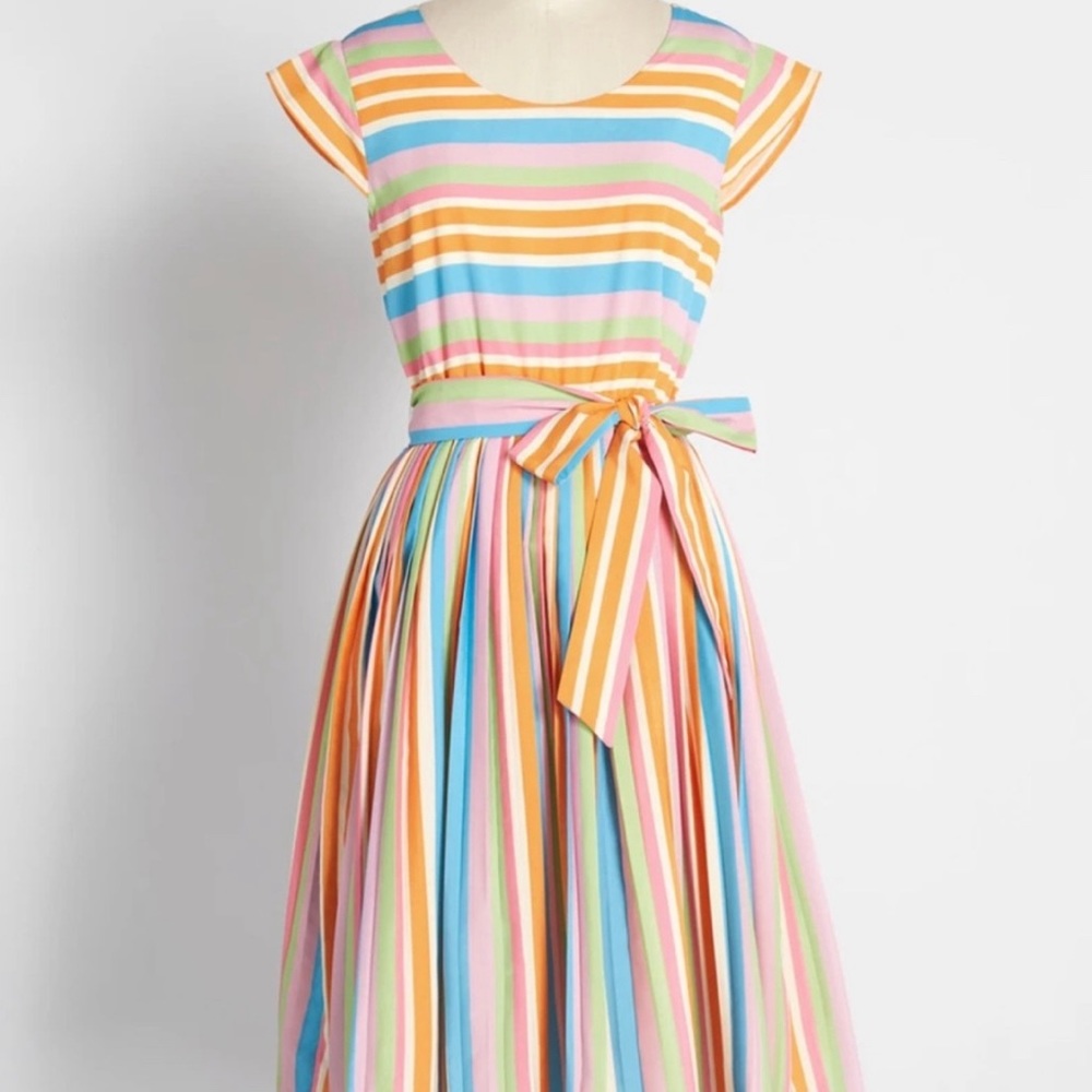 NWT ModCloth Vintage Inspired Sorbet All-Day Swing Dress - Size 10 (UK) / 6 (US)